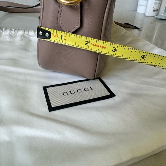 Gucci Small Marmont Mattelasse Camera Bag - Picture 14 of 14